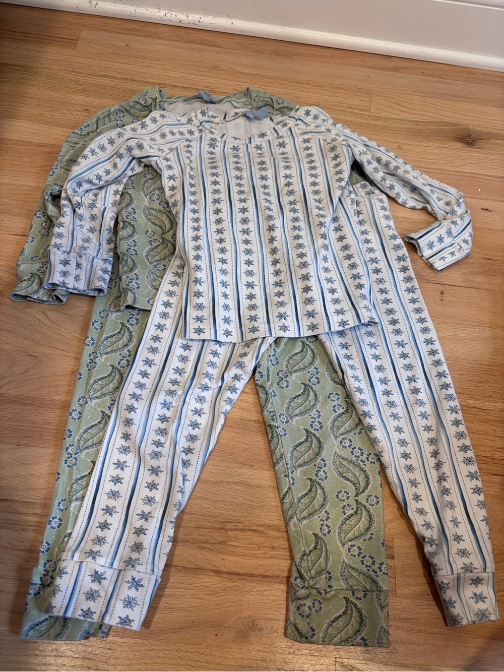 Set of 2 Hill House kids long sleeve PJ Sets size 7-8Y